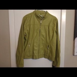 Green faux leather jacket size L
